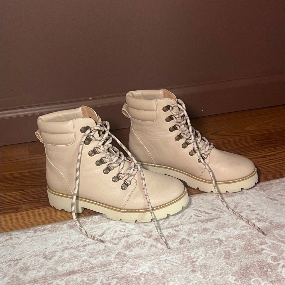 Oasis Beige Lace-Up Boots